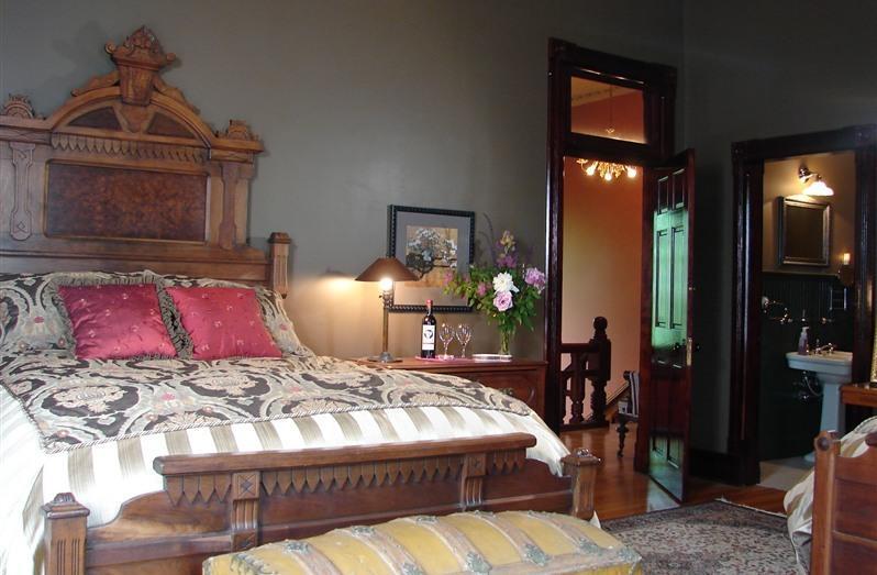วิสกี้ แมนชั่น Bed & Breakfast เซนต์โจเซฟ ห้อง รูปภาพ