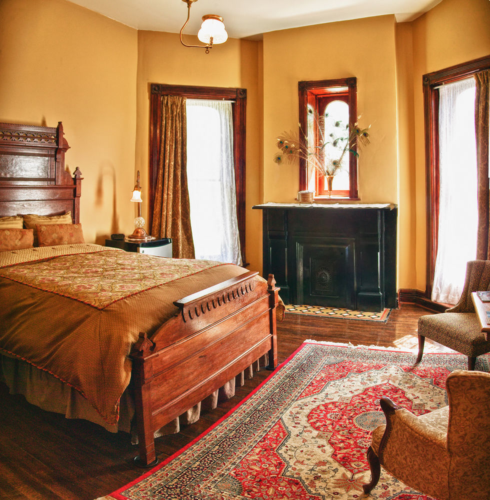 วิสกี้ แมนชั่น Bed & Breakfast เซนต์โจเซฟ ภายนอก รูปภาพ